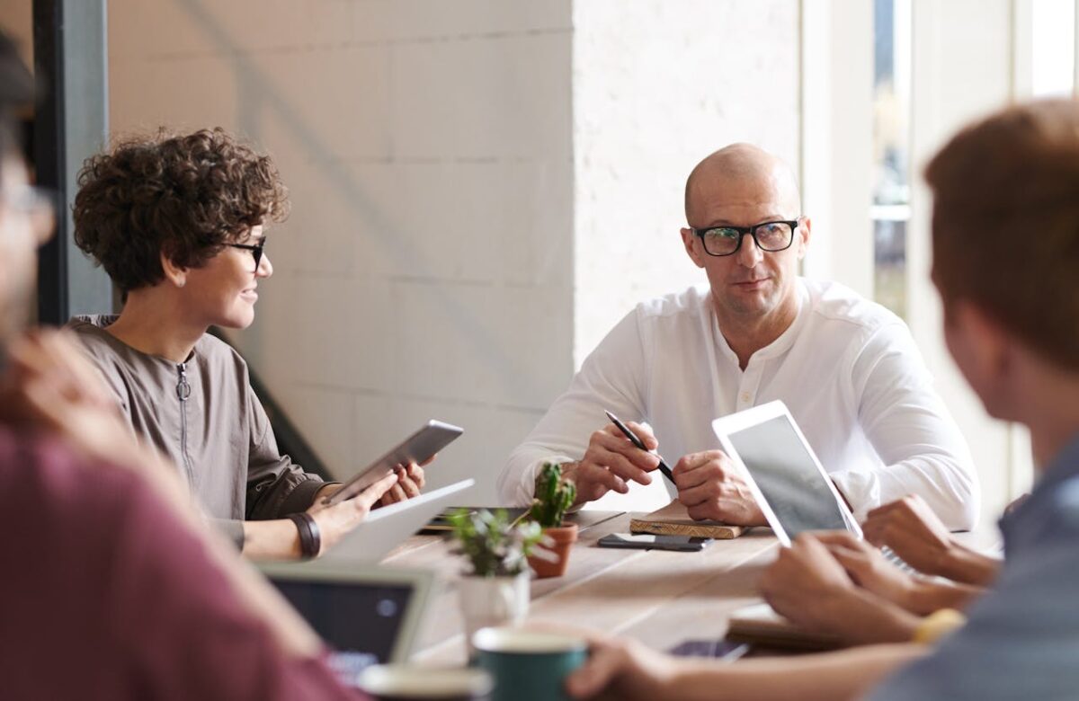 How to Choose the Right Software Development Companies for Startups in 2025